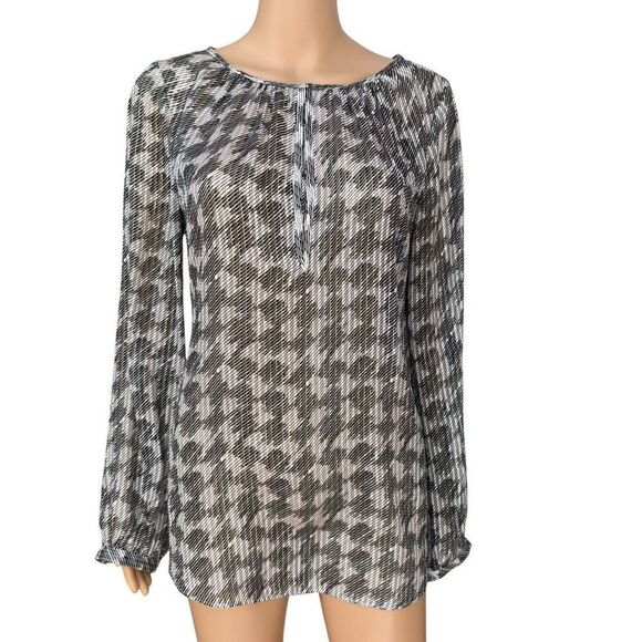 White House Black Market silk Metallic thread semi Sheer Shirt Blouse Sz 8 - Picture 3 of 8